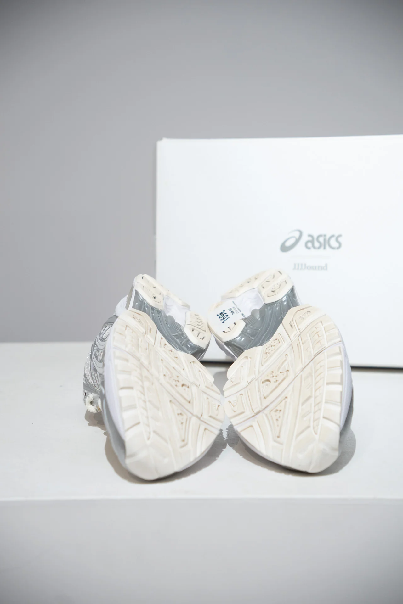 Asics kayano 14 JJJJound Silver (Taille 39,5) - Image 8