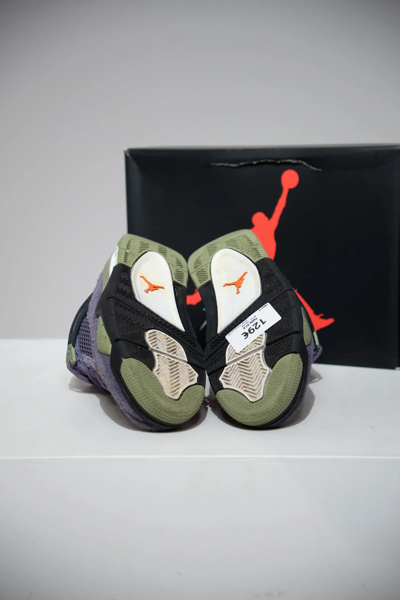 Jordan 4 Canyon purple (Taille 37,5) - Image 5