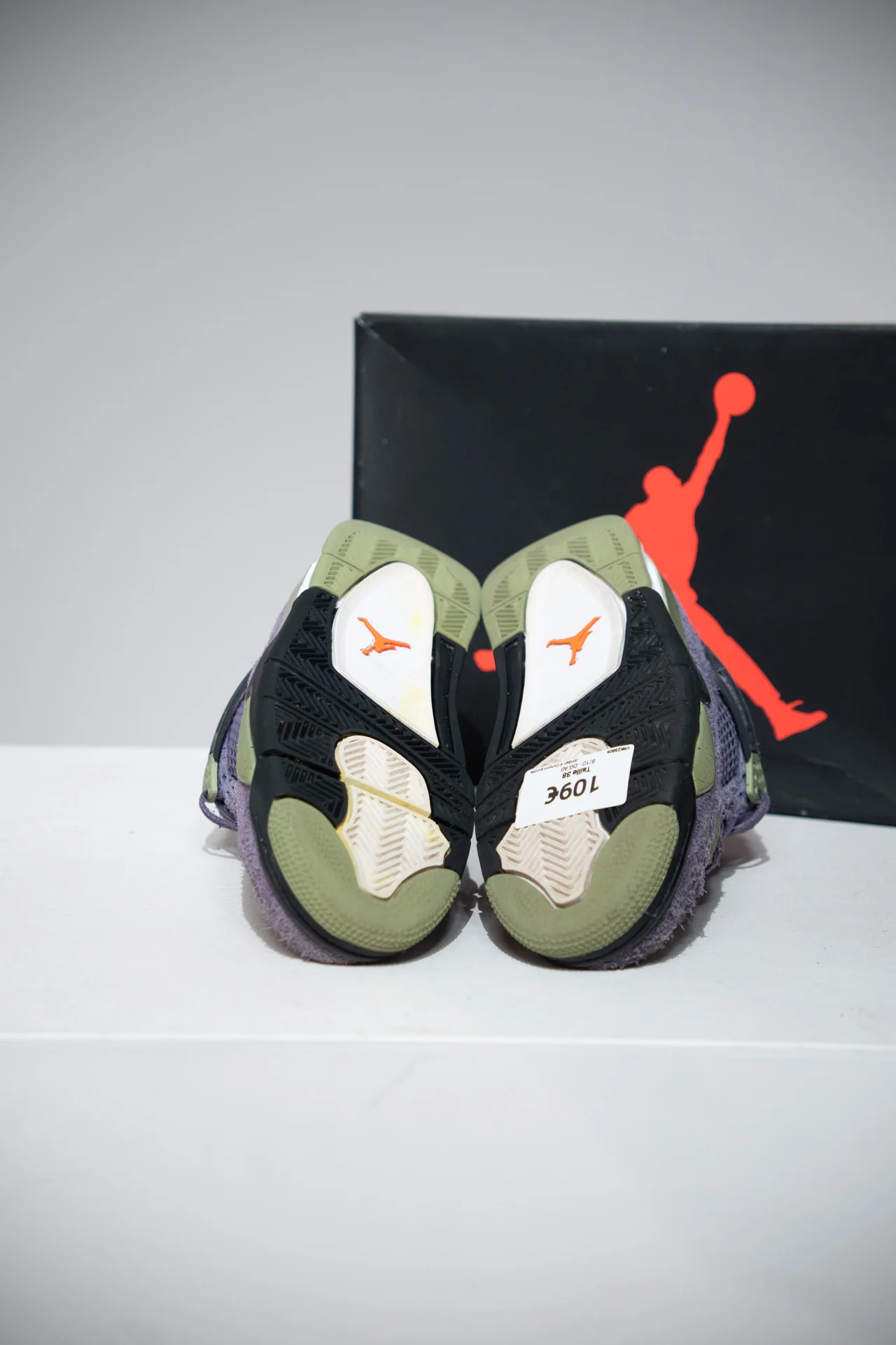 Jordan 4 Canyon purple (Taille 38) - Image 9