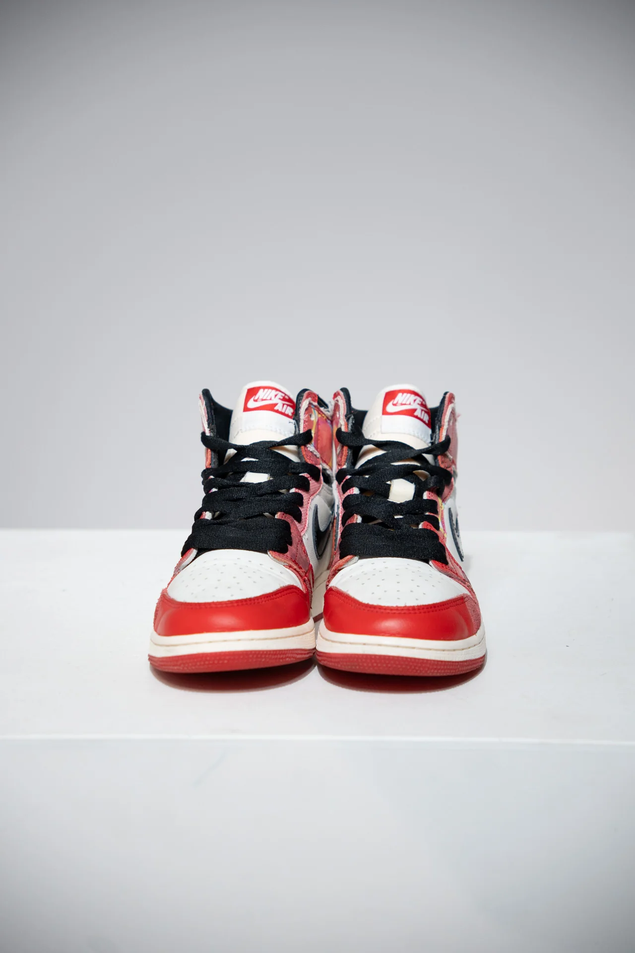 Jordan 1 High Across The Spider-Verse (Taille 38) - Image 2