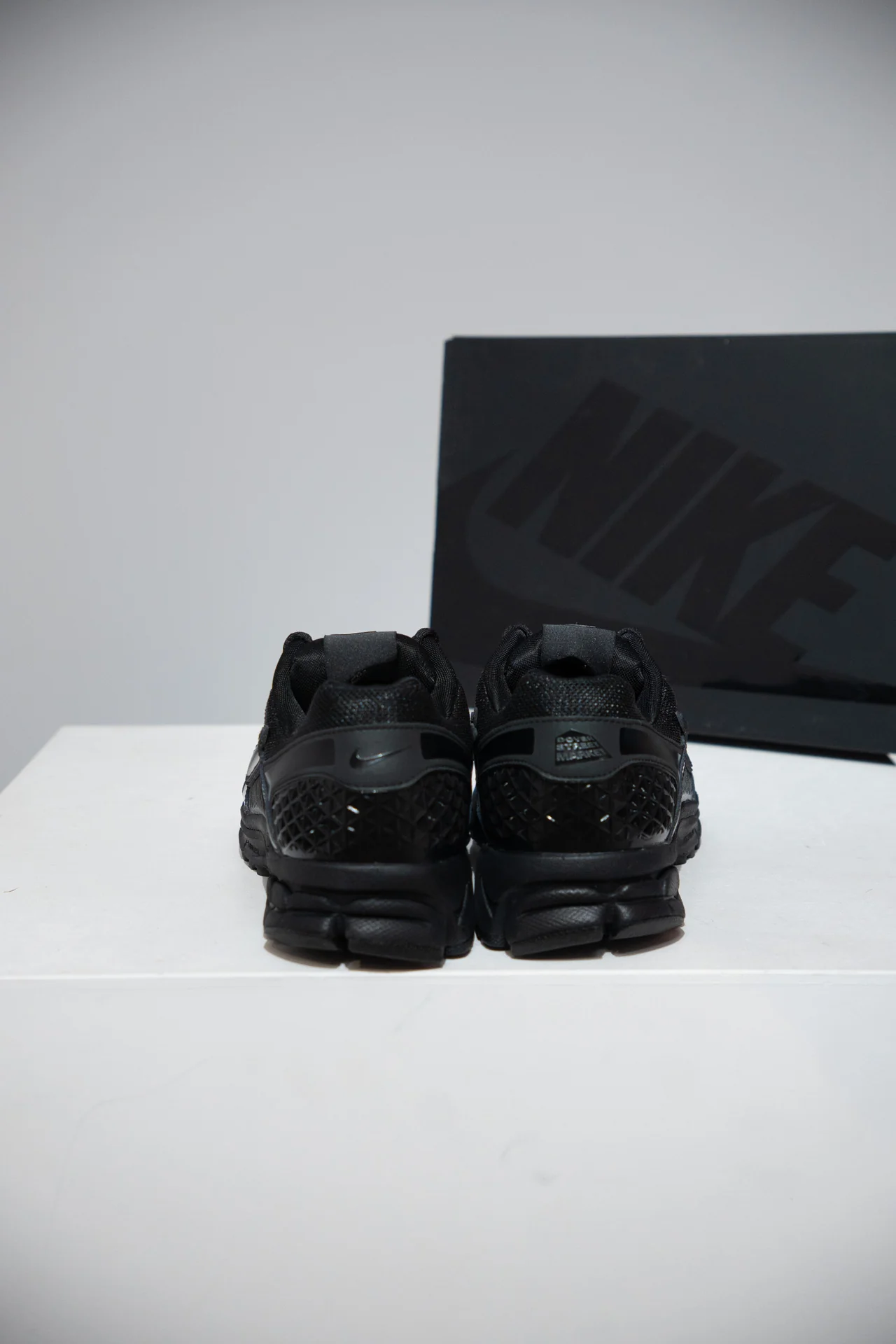 Vomero 5 Dover Street Market Black (Taille 44) - Image 3