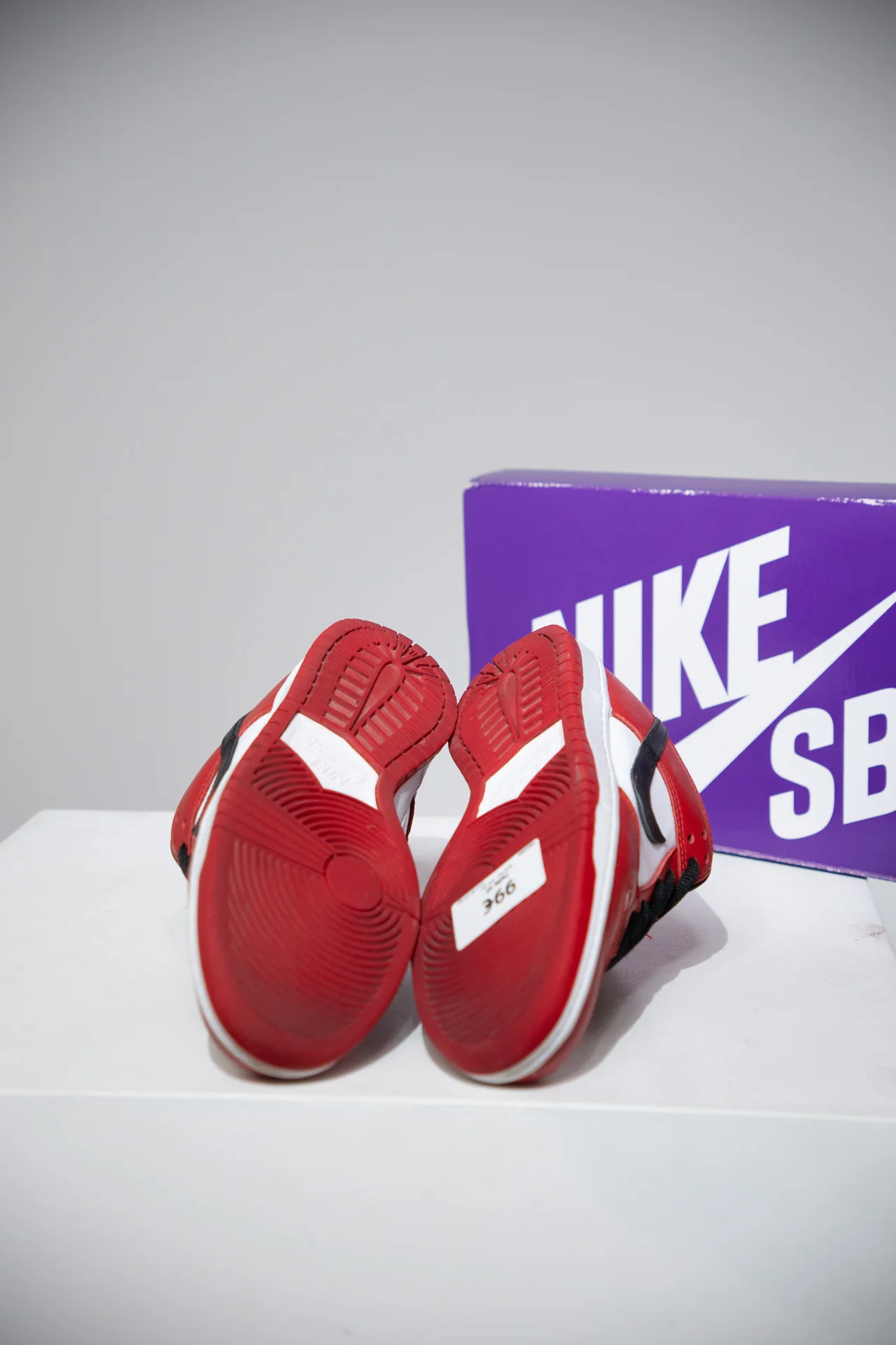 Dunk SB Chicago (Taille 42) - Image 3