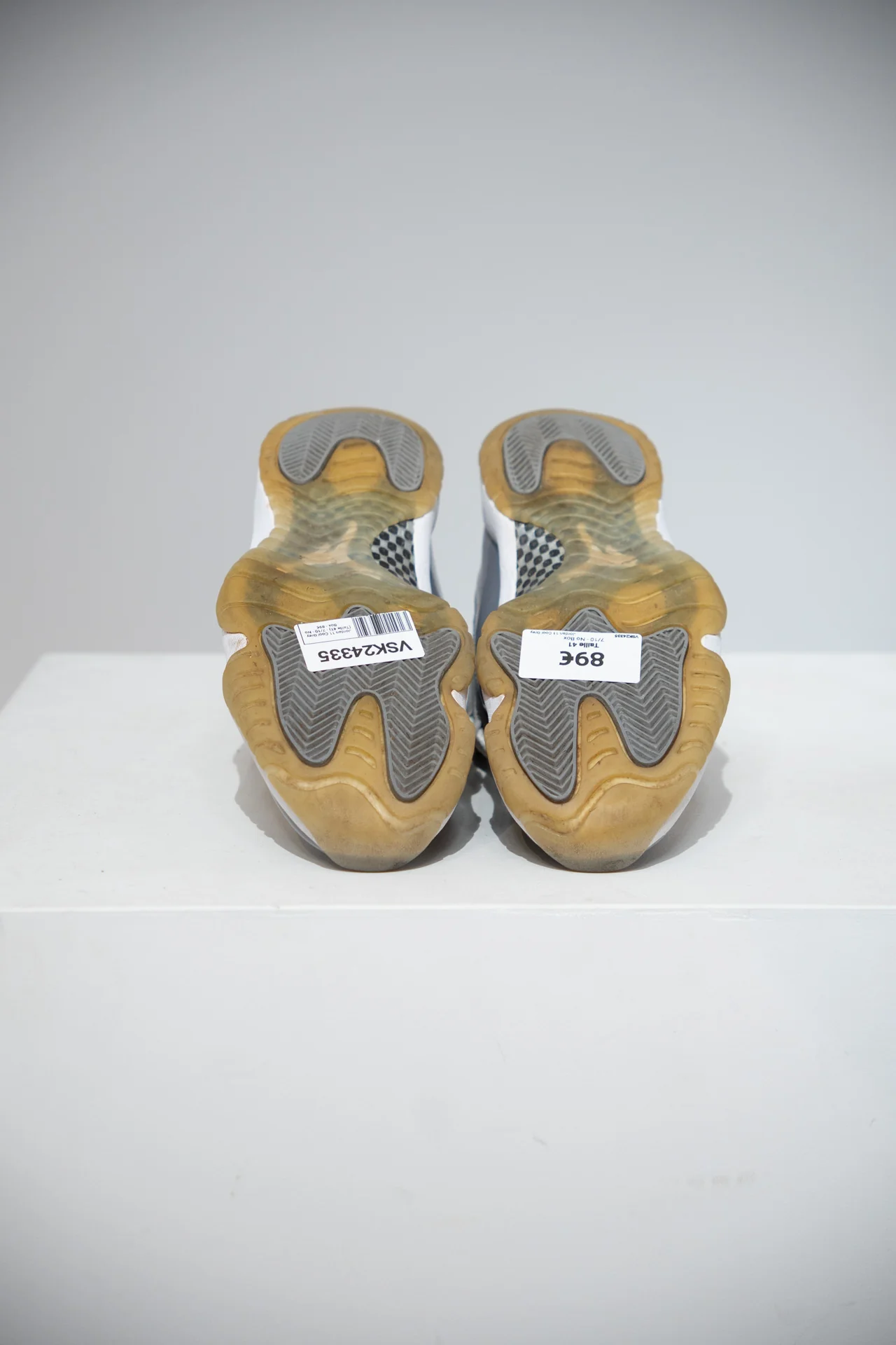 Jordan 11 Cool Grey (Taille 41) - Image 4