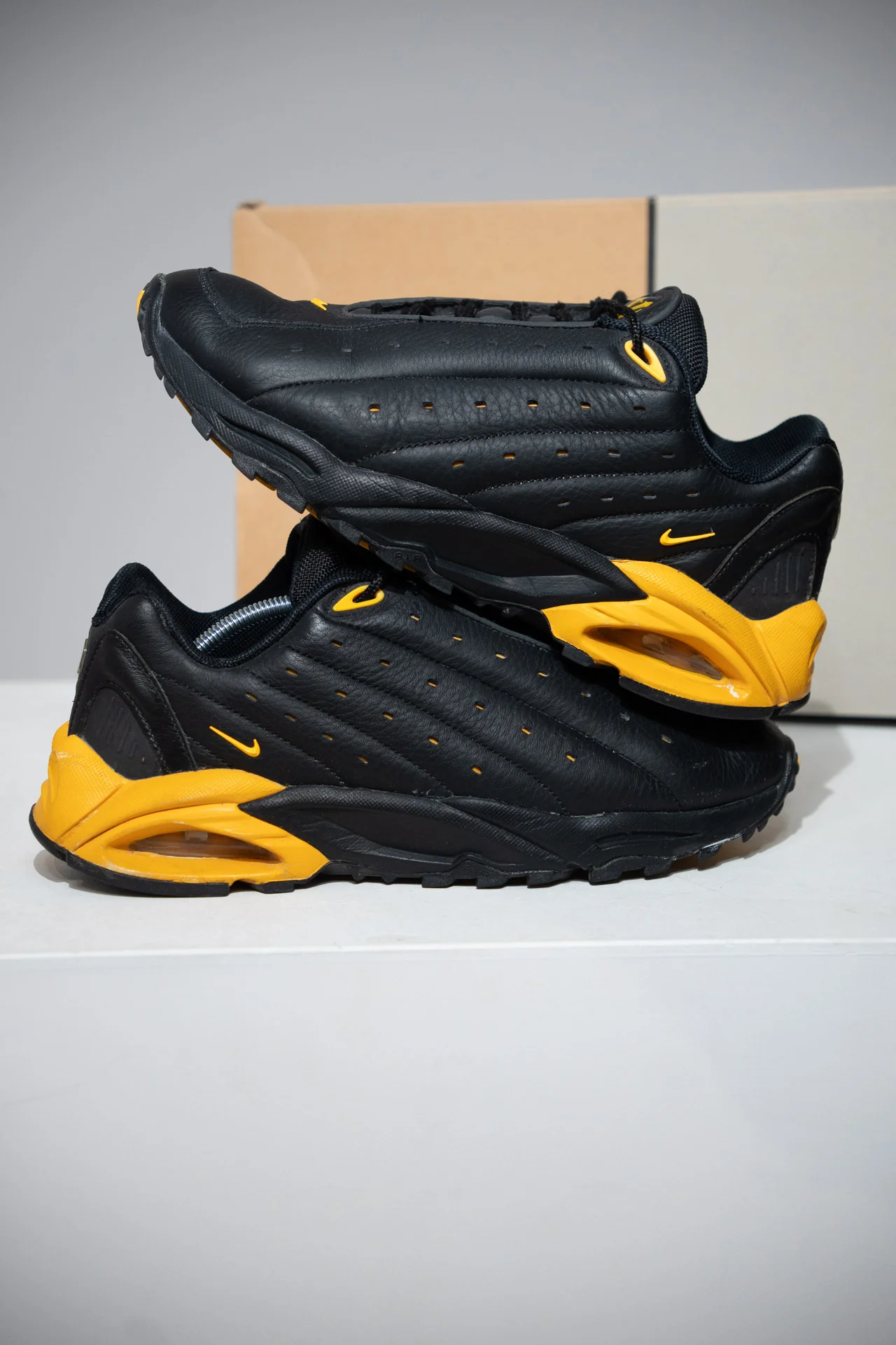 Nocta Hot Step Terra University Gold (Taille 42)
