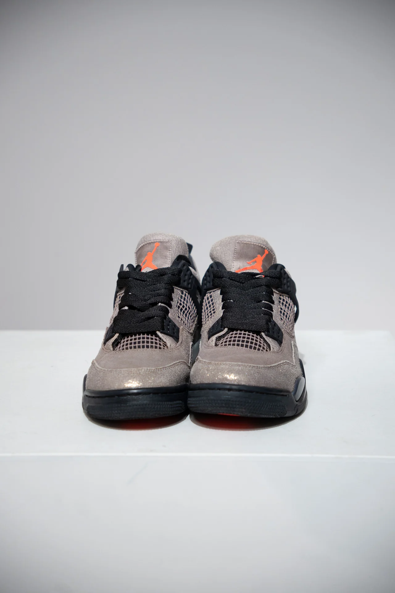 Jordan 4 Taupe Haze (Taille 42) - Image 2